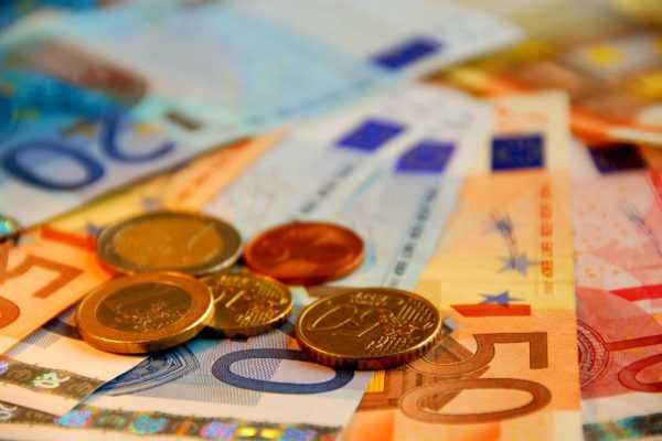 Euro Dollar European Markets