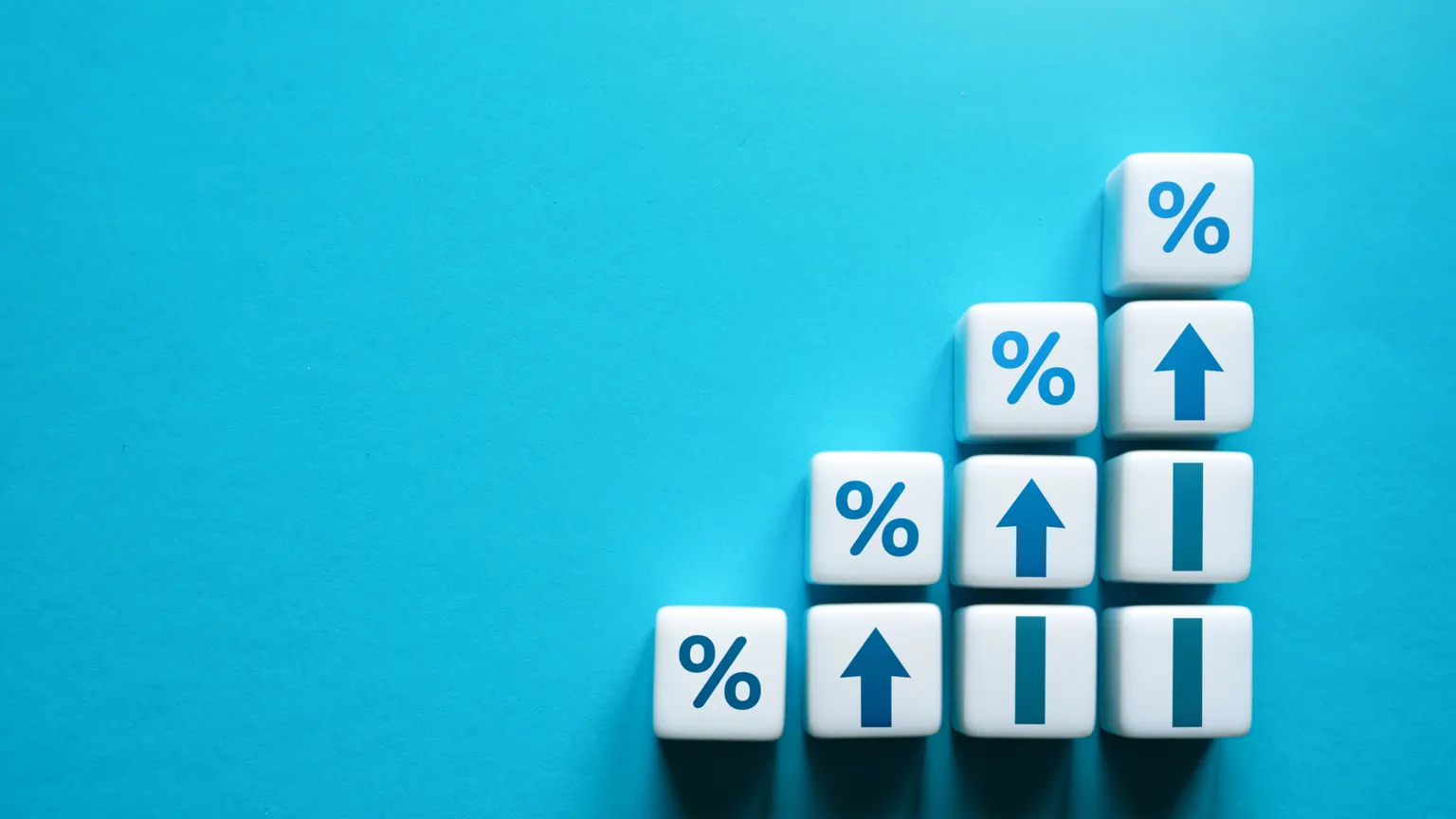 Interest Rates, Inflation - Dollar Strong Amid Concerns