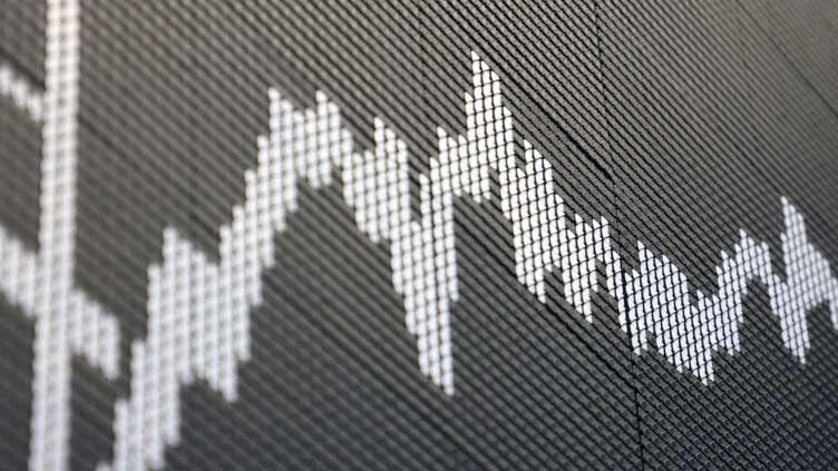 Asian Markets Mixed as Political Shifts and Tech Earnings Awaited