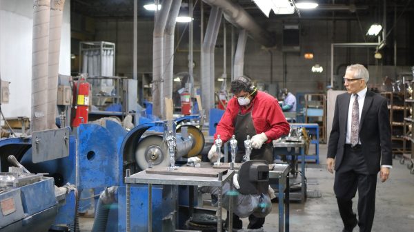 Empire State Manufacturing Index Surges as Dollar Gains Momentum