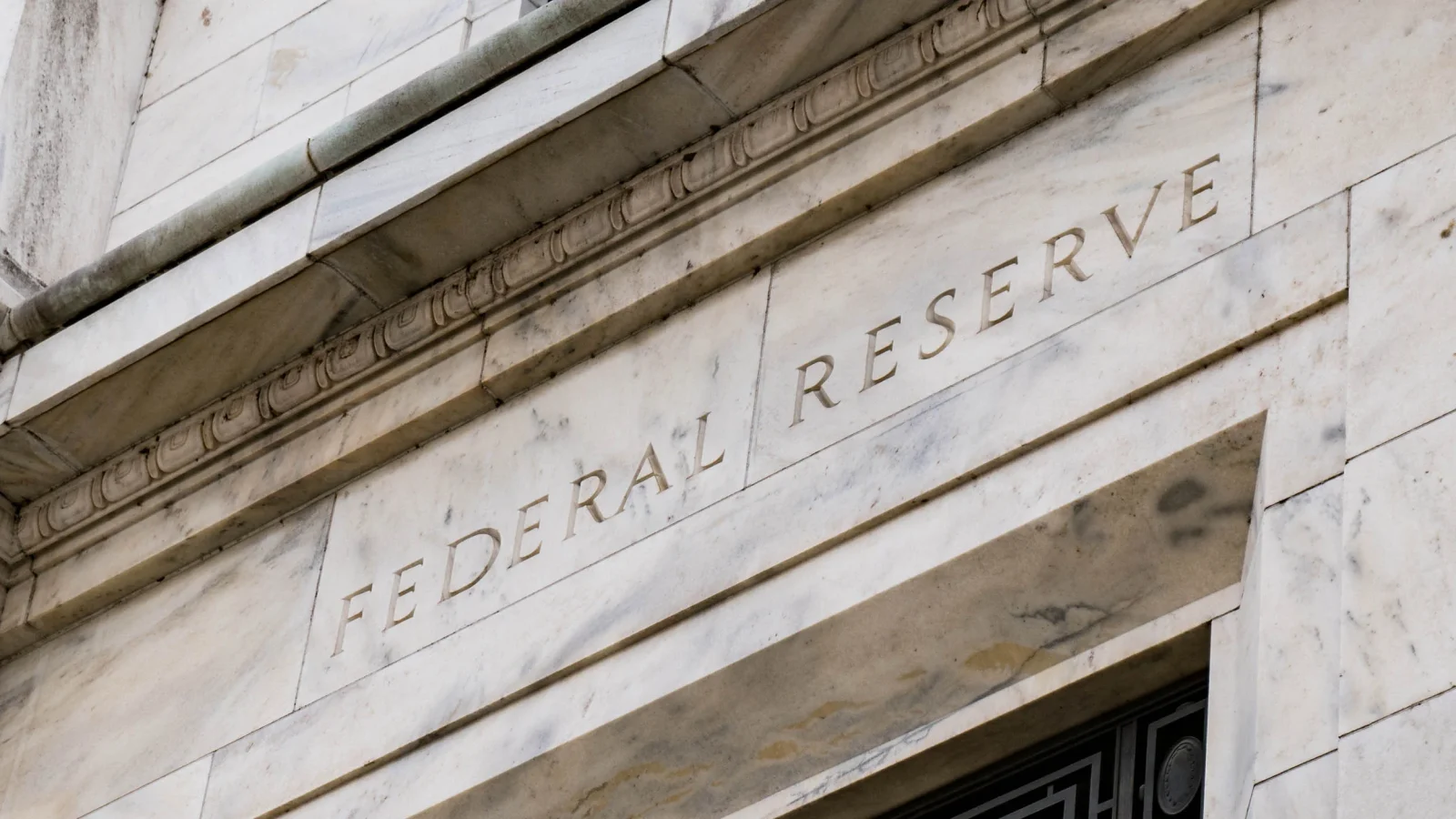 Asian Markets Mixed with Focus on Federal Reserve